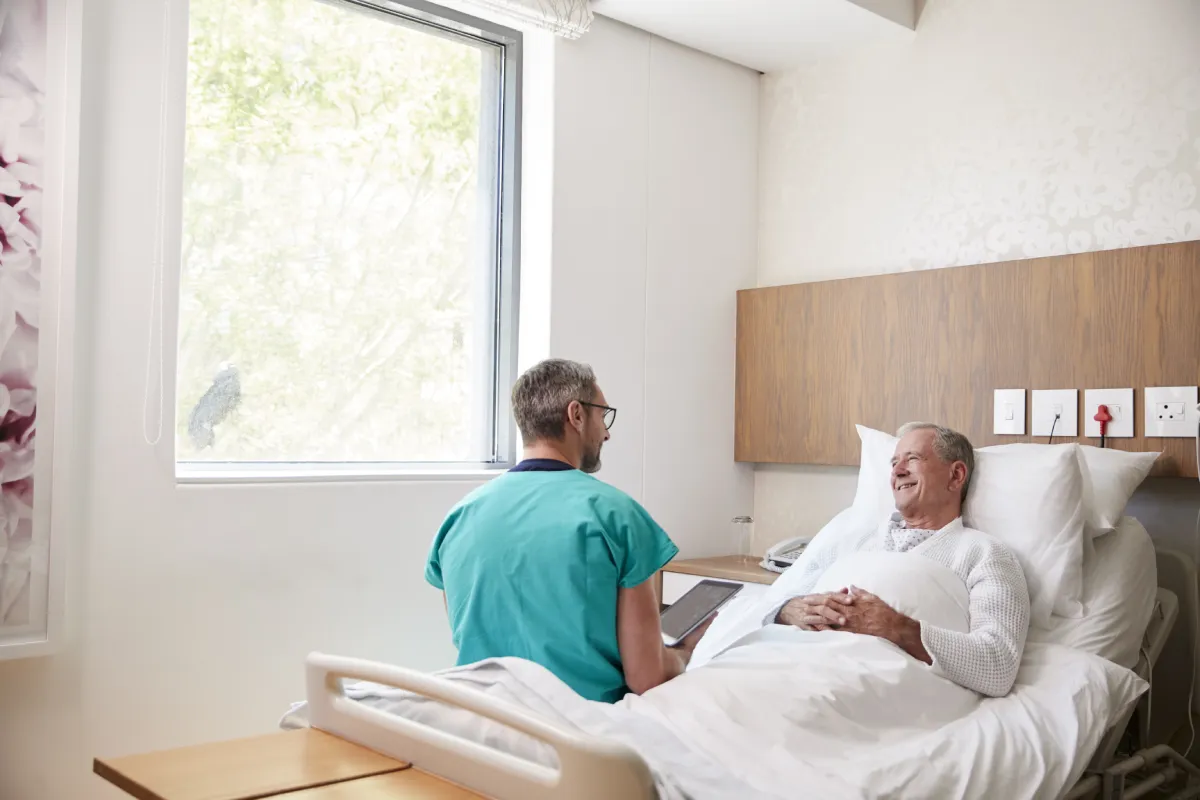 „Ich kann noch arbeiten – bekomme ich trotzdem Geld?“ So funktioniert die Dread-Disease-Leistung